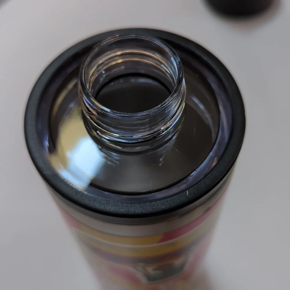 Wawa, 18oz, hoagiefest water bottle.